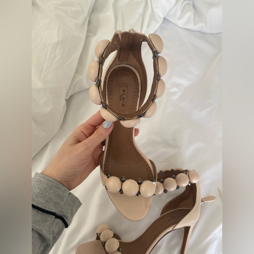 Alaia heels lightly worn great condition